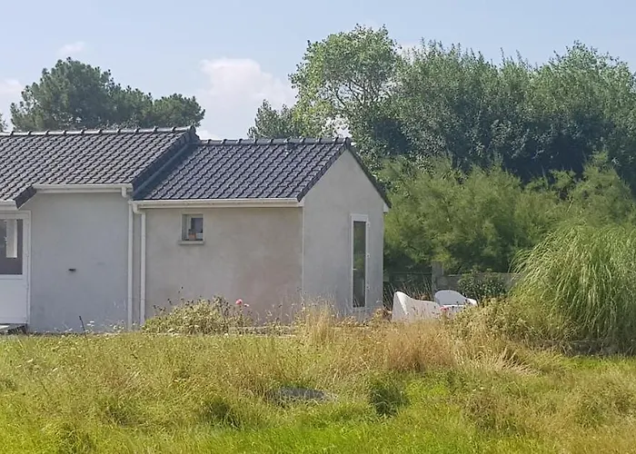 לינה וארוחת בוקר L Hyppo Camp' Oye-Plage